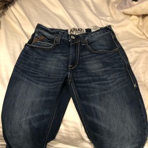 Ariat 29/34 EUC Jeans